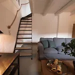 Casa Isola サーラ・コマチーナ