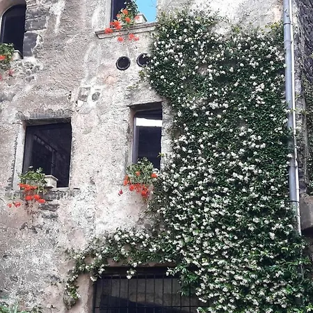 Casa Isola * Sala Comacina